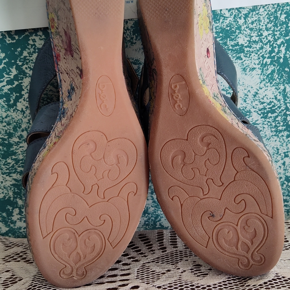 Boc slip on size 9 med